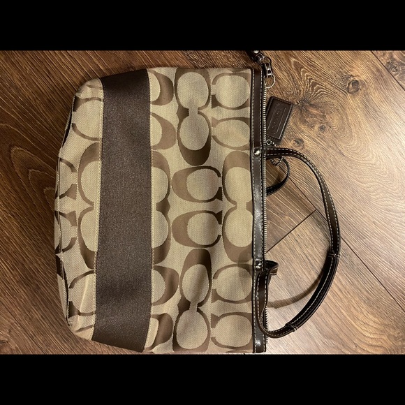 Coach handbag - Picture 3 of 5